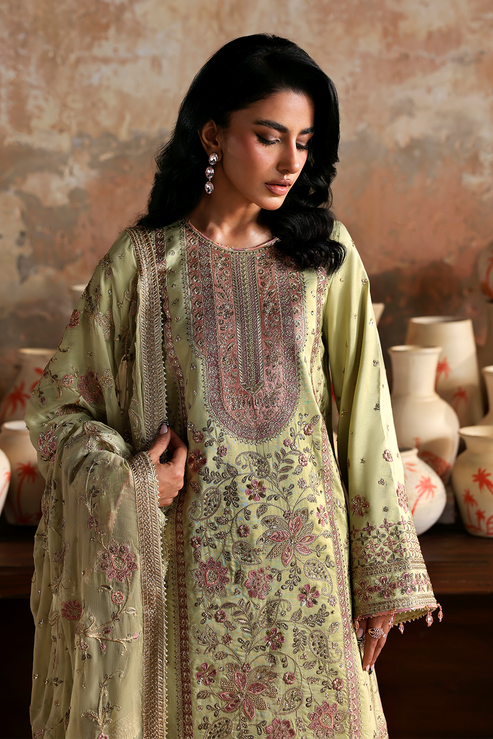 Emaan Adeel | Afsana e Silk | ZAIB