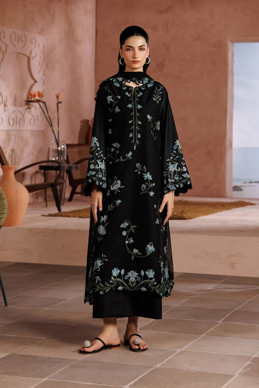 Iznik | Sunscape Lawn '26 | UE-695 Embroidered Lawn