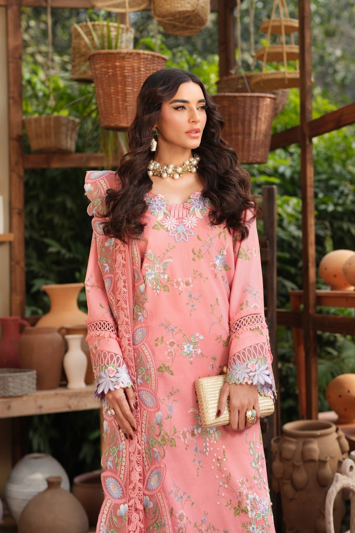 Maryam Hussain | Luxury Lawn 26 | Dimple