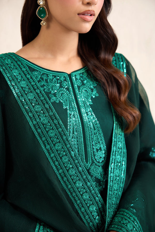 Farasha | Formals 26 | Emerald Luxe