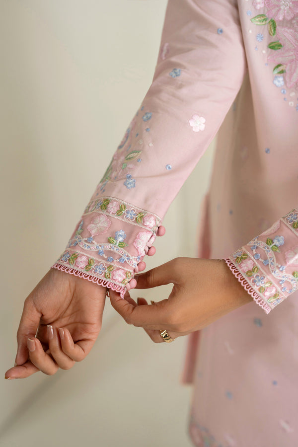 Farasha | Summer Weaves Embroidered Lawn | Iris Mist