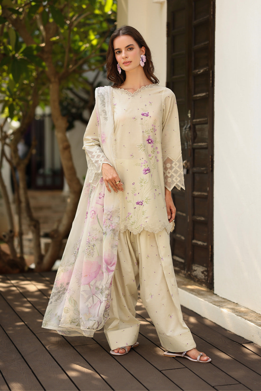 Iznik | lawn 26 | UE-498