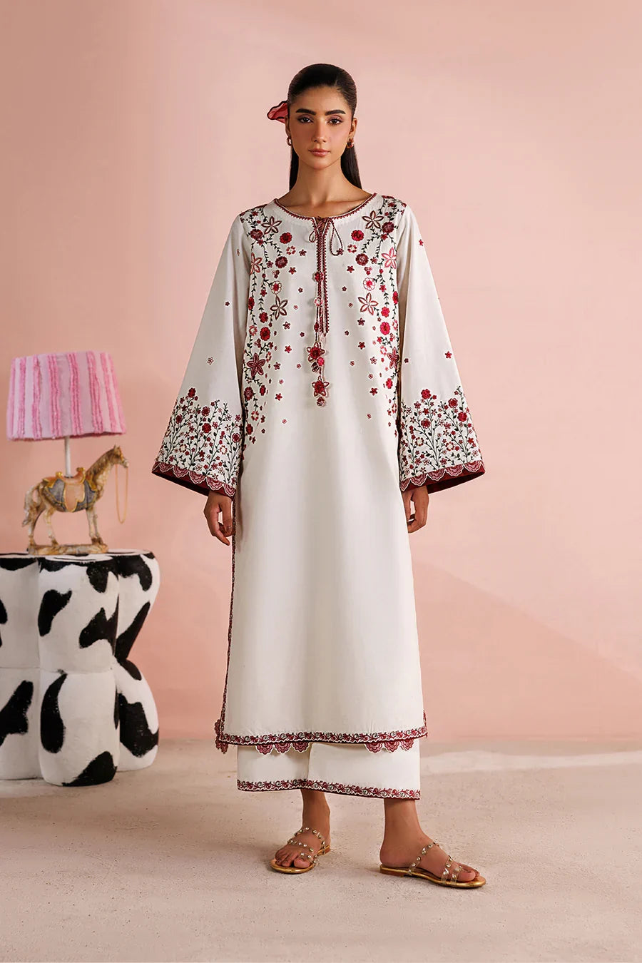 Iznik | Summer Pret | IP-355 Embroidered Lawn