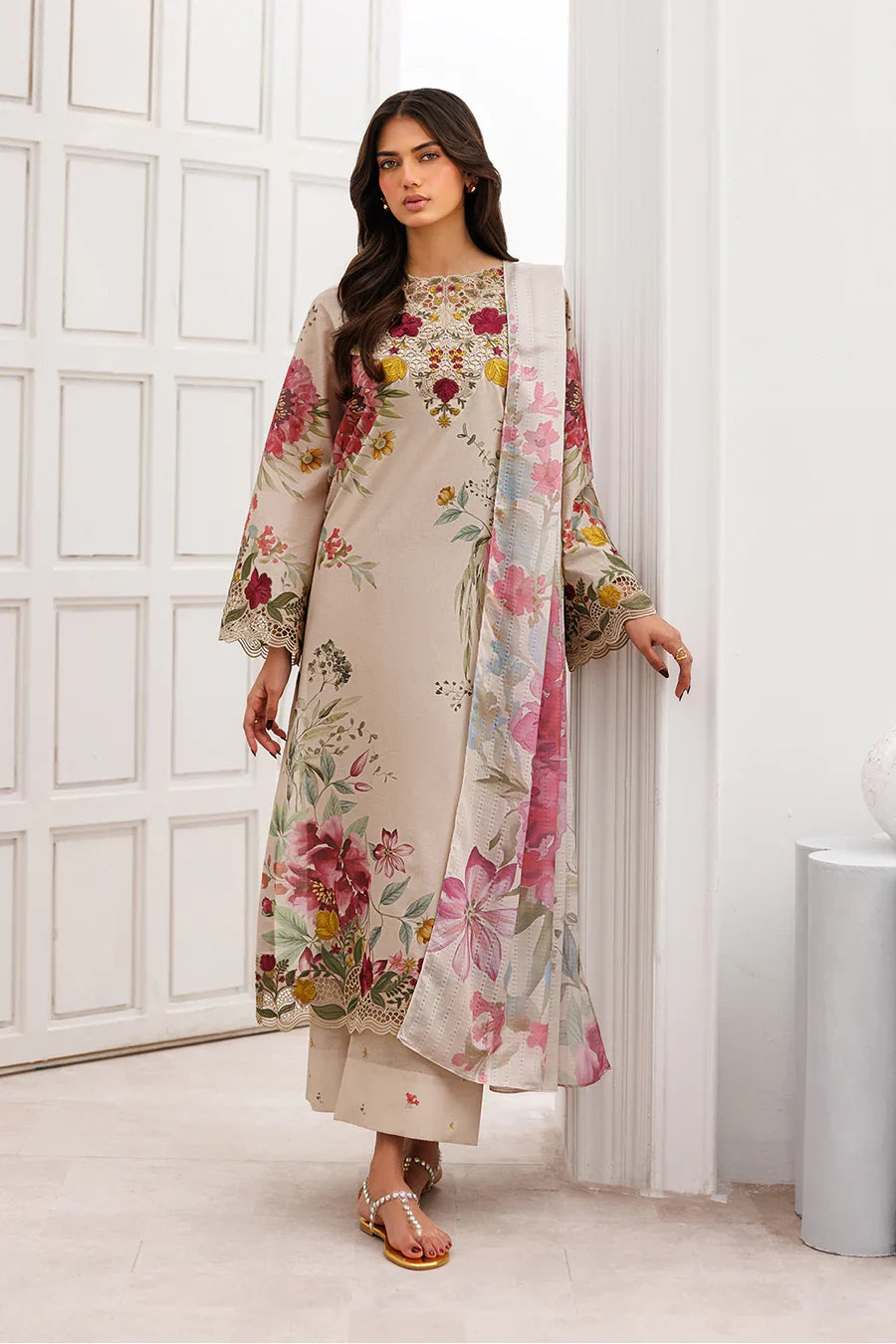 Iznik | Printed lawn vol II | UE-644 Printed Lawn