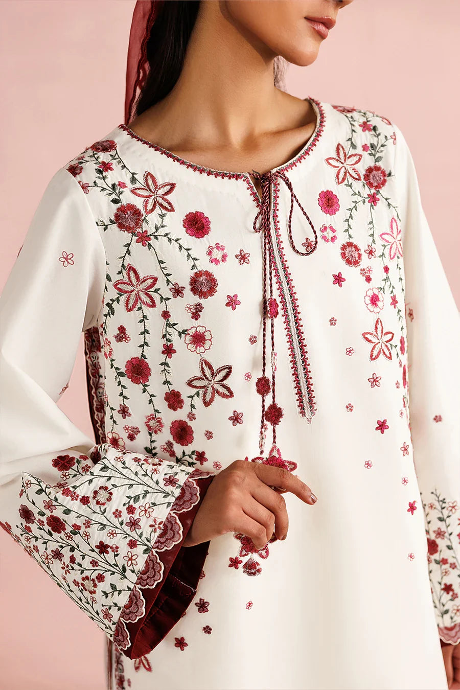 Iznik | Summer Pret | IP-355 Embroidered Lawn