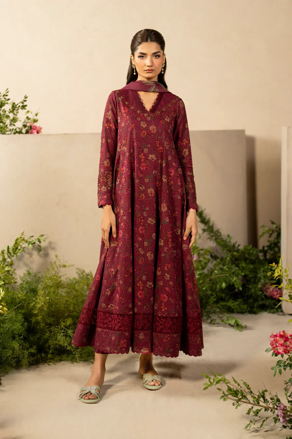 Iznik | Festive Lawn '25 | EFL-10 Embroidered Lawn