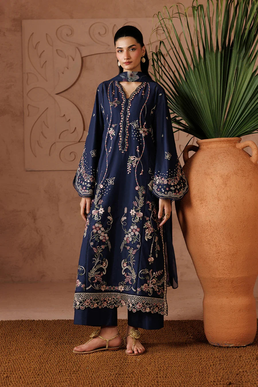 Iznik | Sunscape Lawn '26 | UE-694 Embroidered Lawn