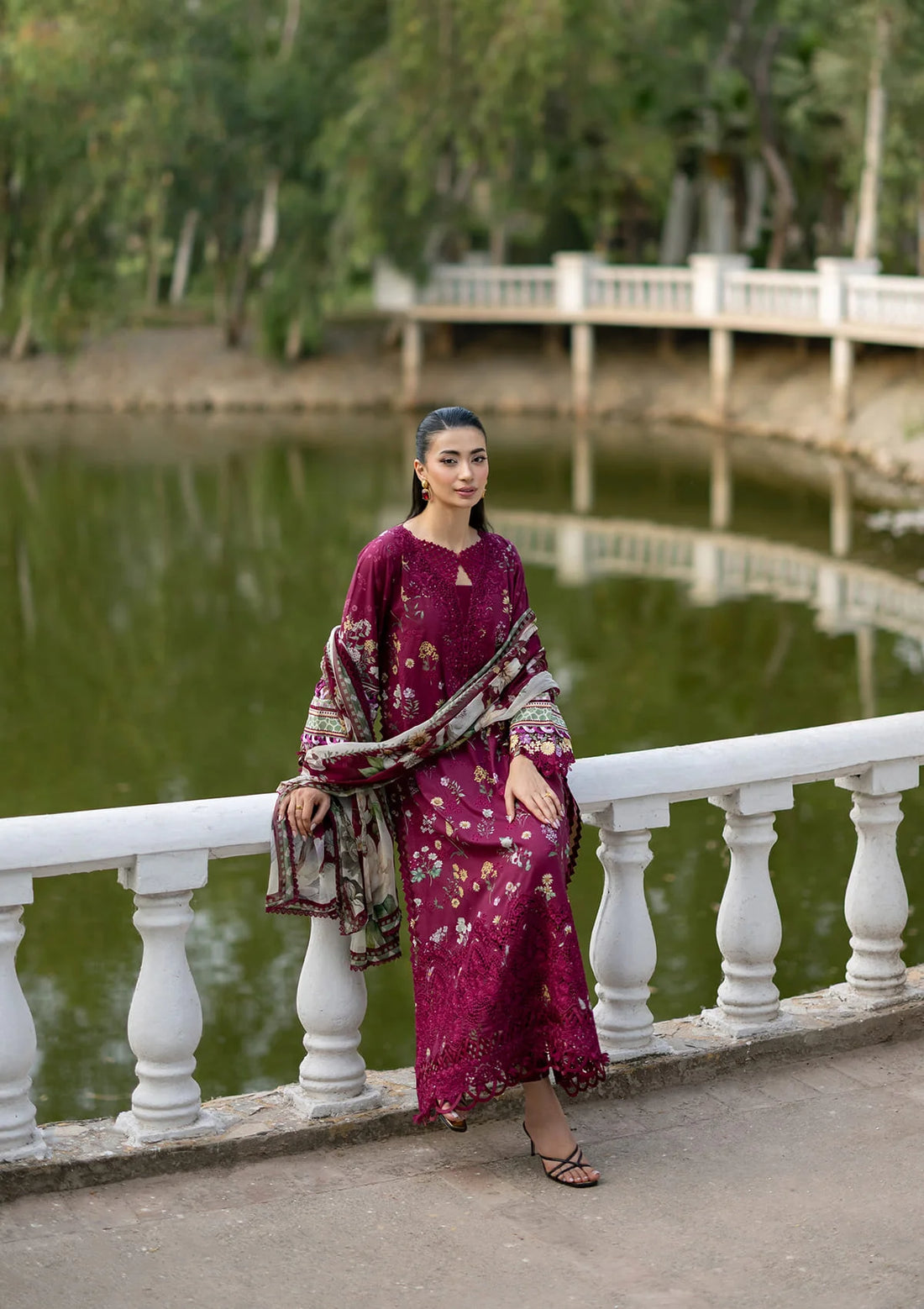 Elaf Premium | Signature Embroidered Lawn with Chiffon Collection 26 | ESG-2A NORA