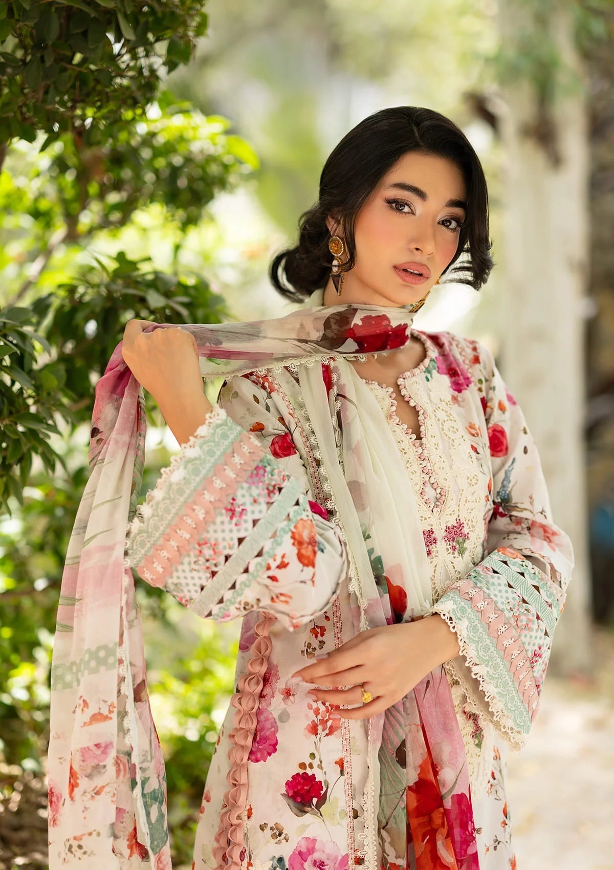 Elaf Premium | Signature Embroidered Lawn with Chiffon Collection 26 | ESG-4A CLAIRE