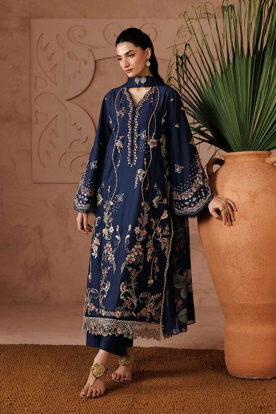 Iznik | Sunscape Lawn '26 | UE-694 Embroidered Lawn