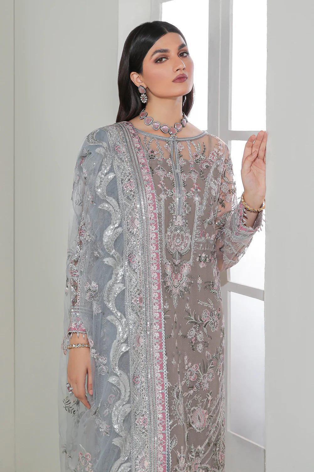 Baroque | Formals Collection | UF-184