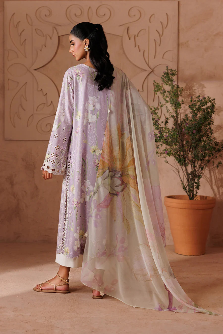 Iznik | Sunscape Lawn '26 | UE-709 Embroidered Lawn