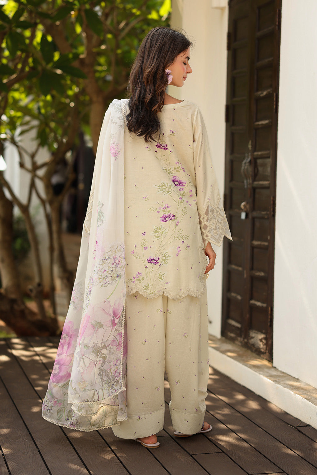 Iznik | lawn 26 | UE-498