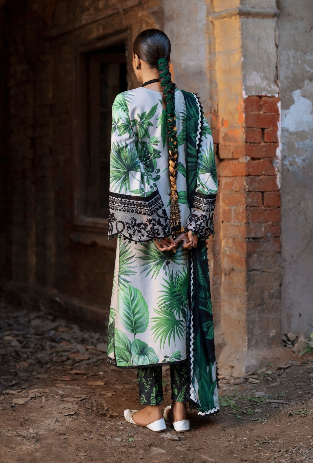 AJR Couture | Sard Sham | Gulbahar