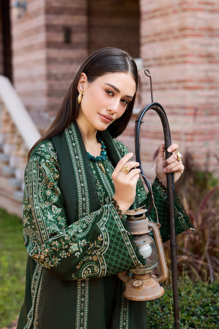 Farasha | Sorine Summer 26 | Noir Blossom