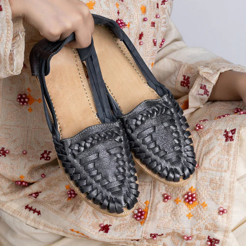 QS-1-Black-Shine - Zuruj