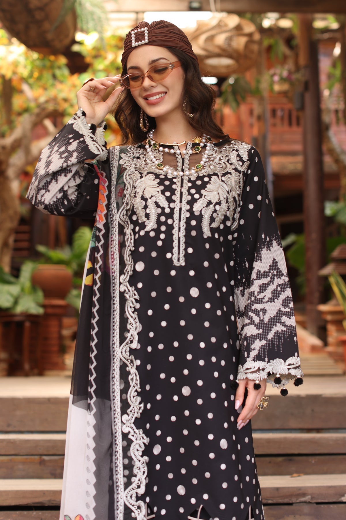 Charizma | Aniq Lawn | AN5-09