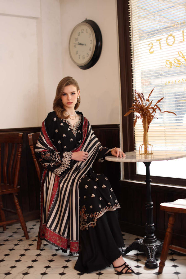 Noor by Saadia Asad | Winter Embroidered Printkhaas 25 | D1 - A