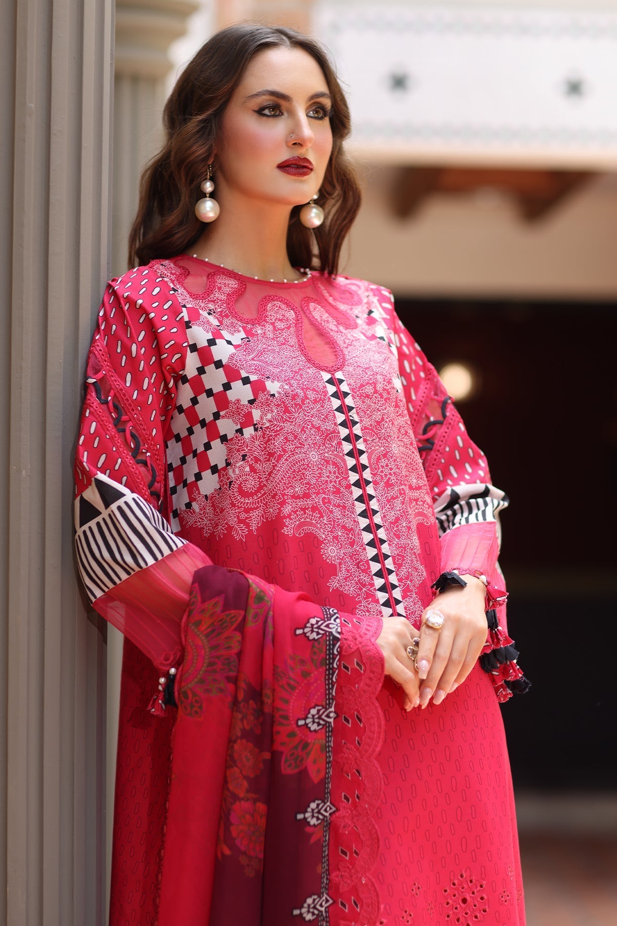 Charizma | Aniq Lawn | AN6-10