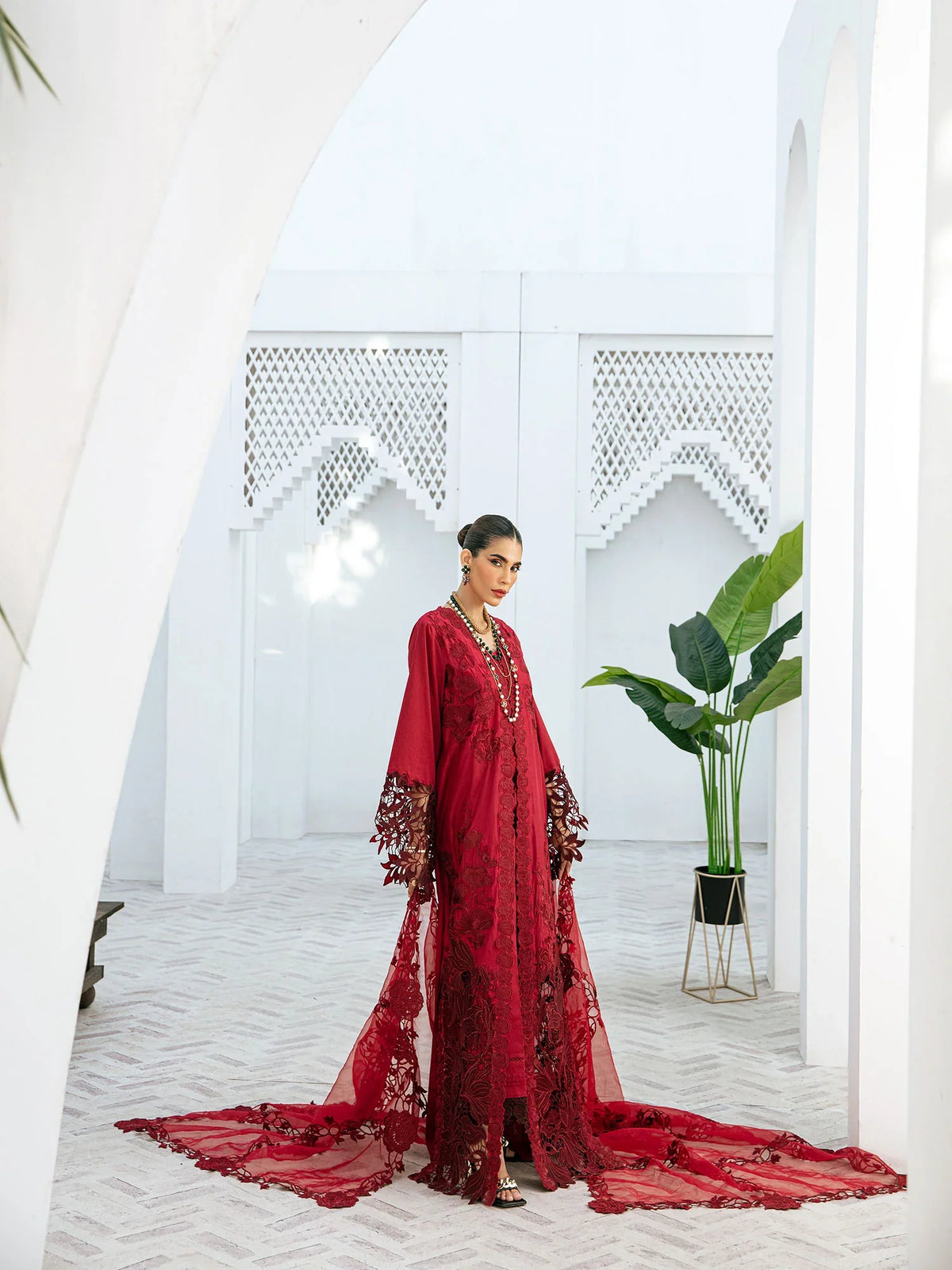 Maryam Hussain | Raha 23 | Lara