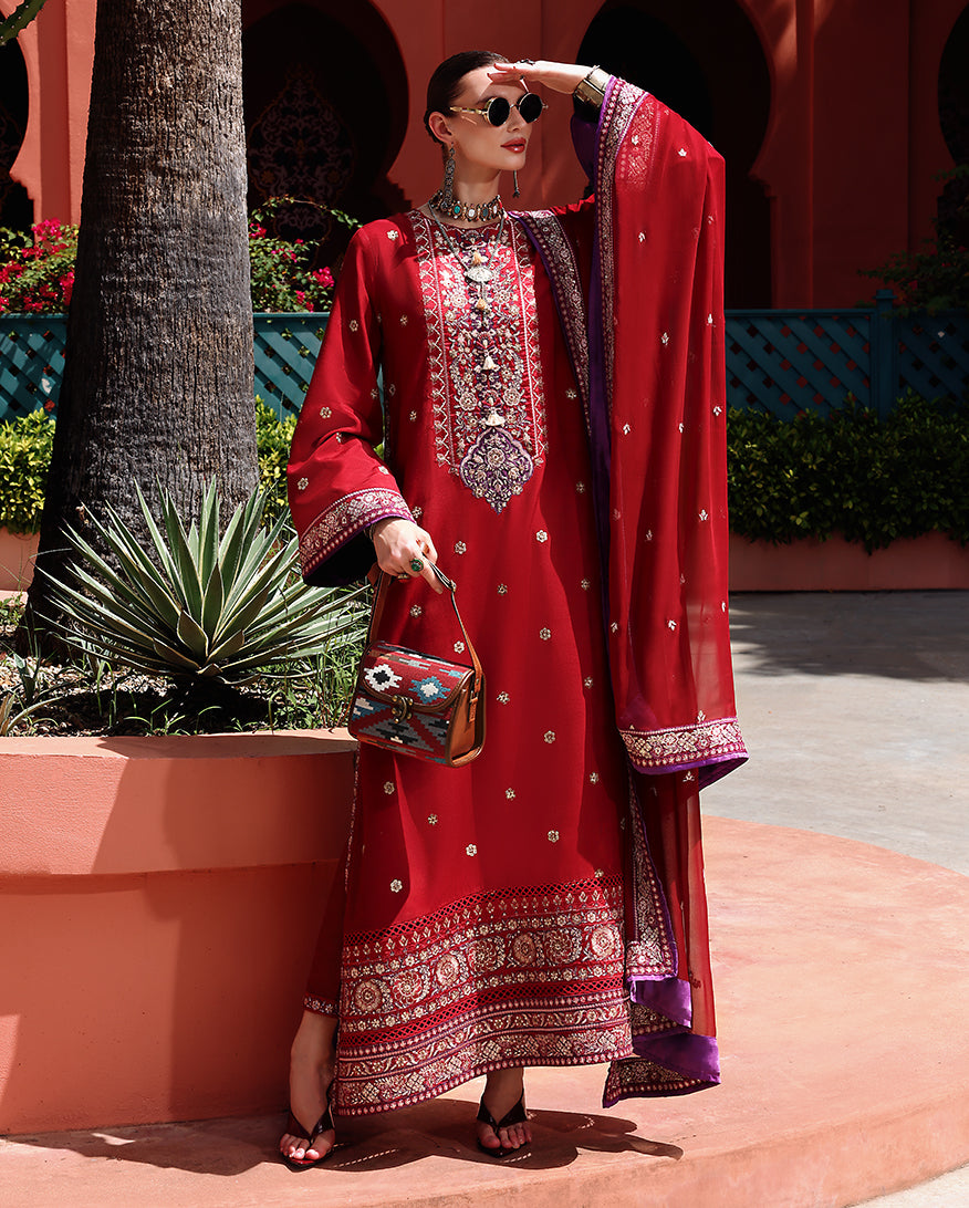 Mushq | Nuvera Raw Silk 26 | Agatha