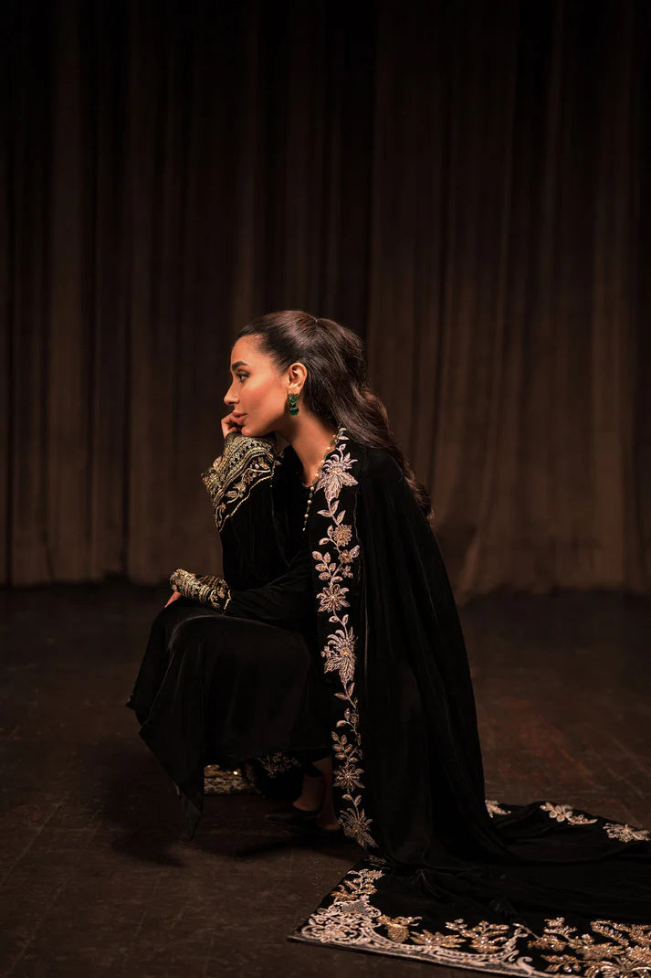 Ammara Khan | Rendezvous Velvet | Grand Black Velvet Shawl Set (D-10)