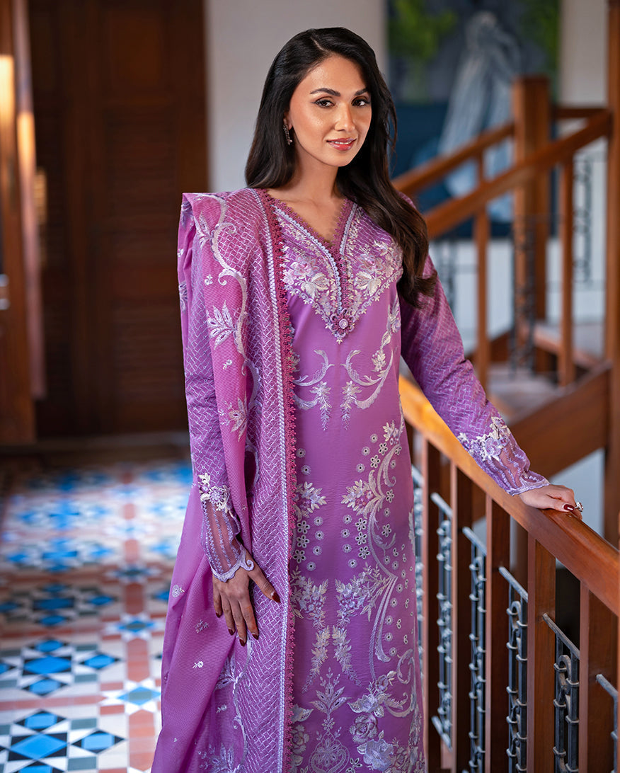 Mushq | Astoria Lawn 26 | Arielle