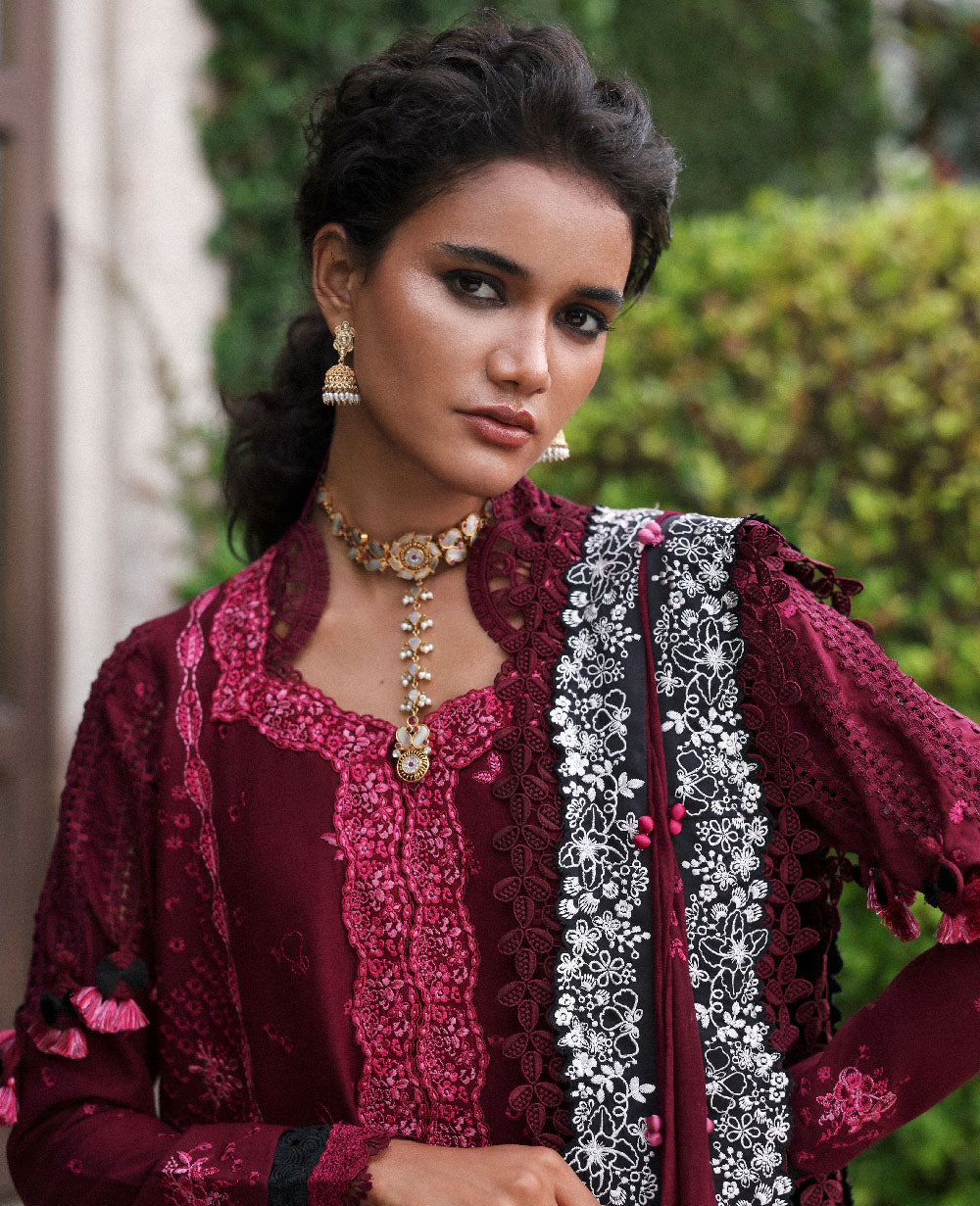 Republic Womenswear | Lilas Lawn 26 | Azari