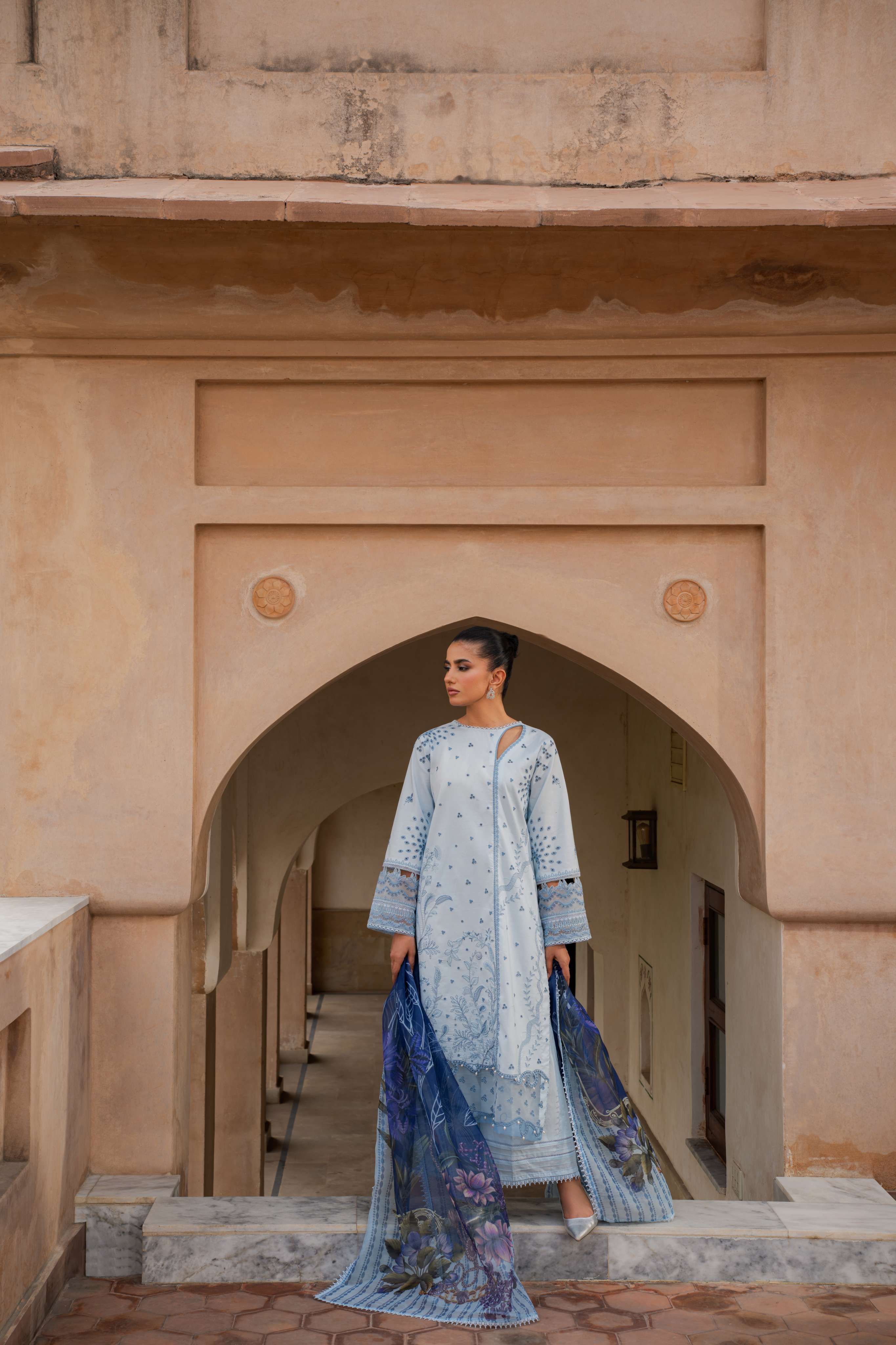 Azzal | Summer Lawn 26 l SAPPHIRE