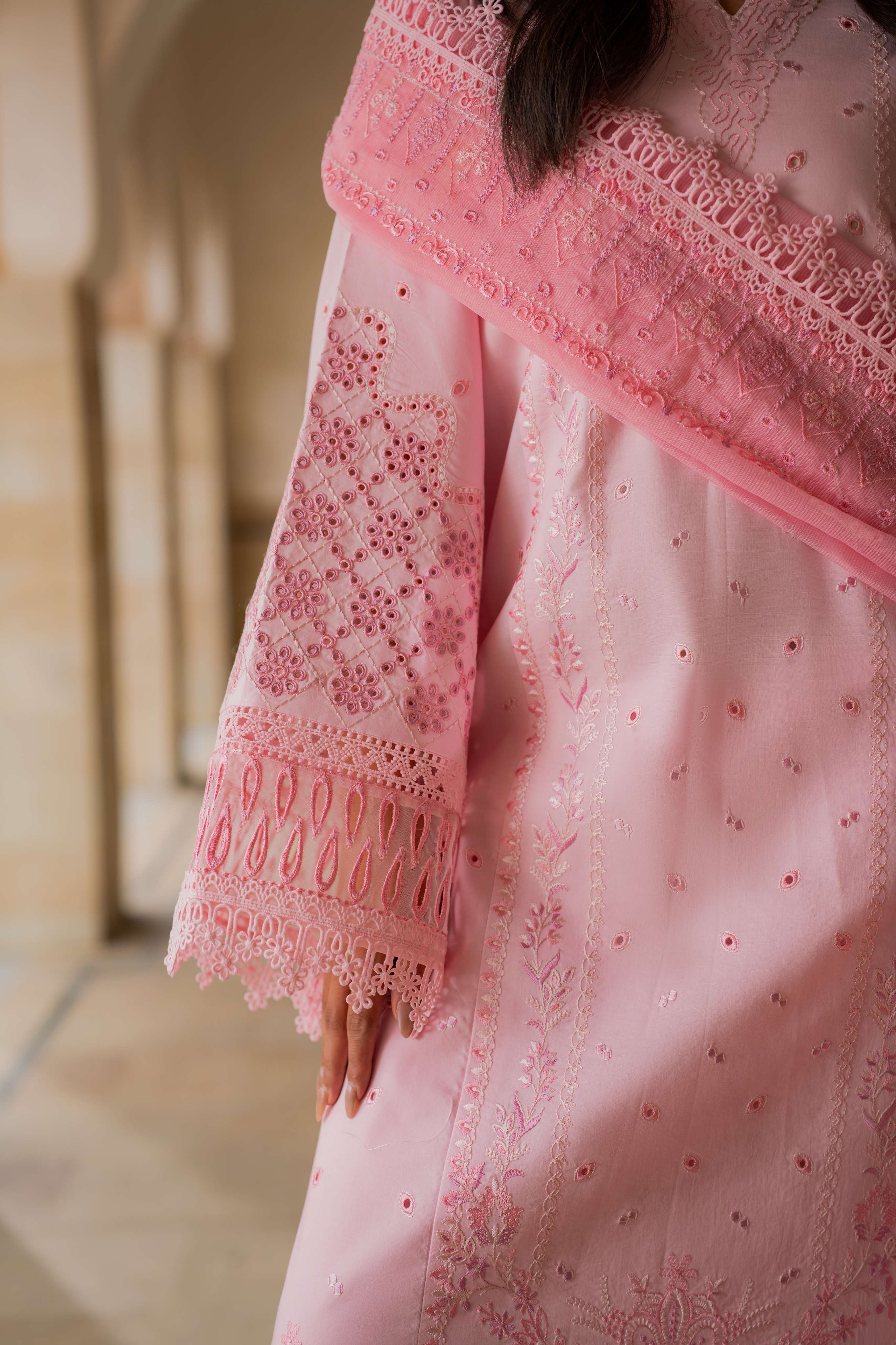 Azzal | Summer Lawn 26 l CORAL