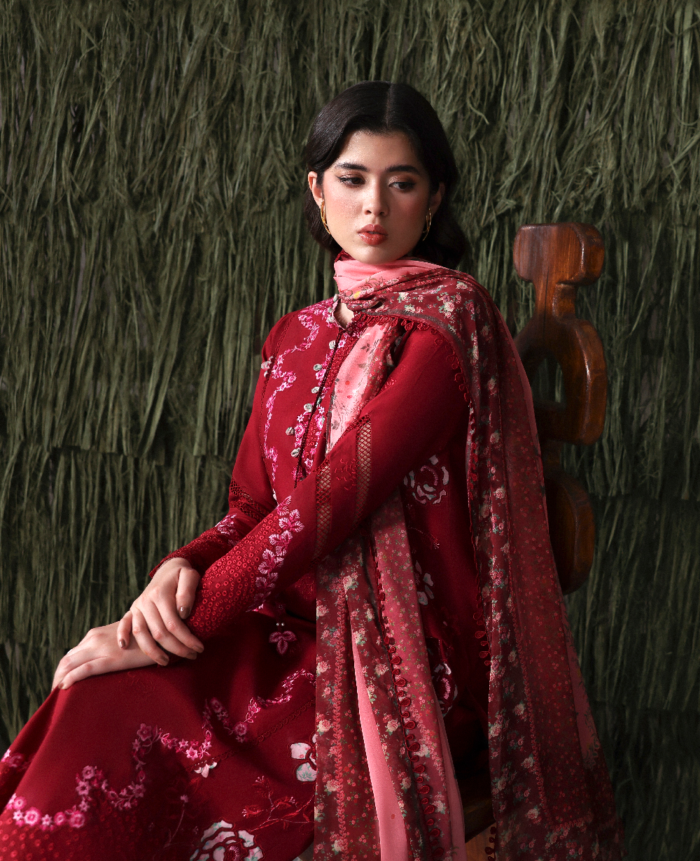Republic Womenswear | Basics Pret | Dahlia Royale
