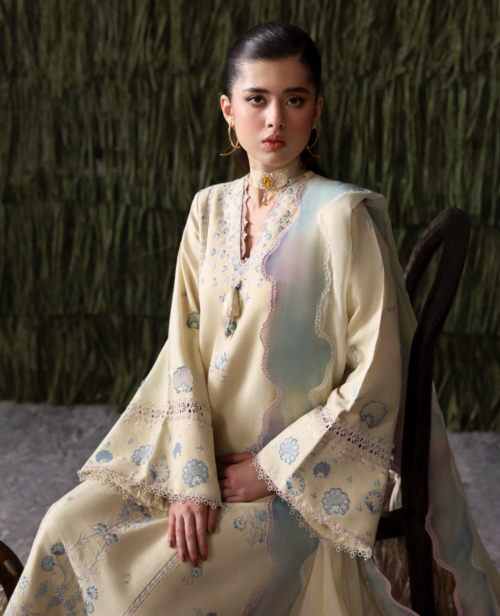 Republic Womenswear | Basics Pret | Sunlit Reverie