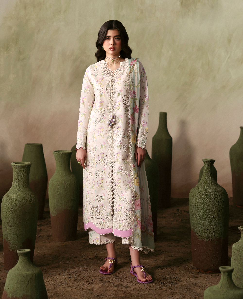 Republic Womenswear | Basics Pret | Pearl Edit