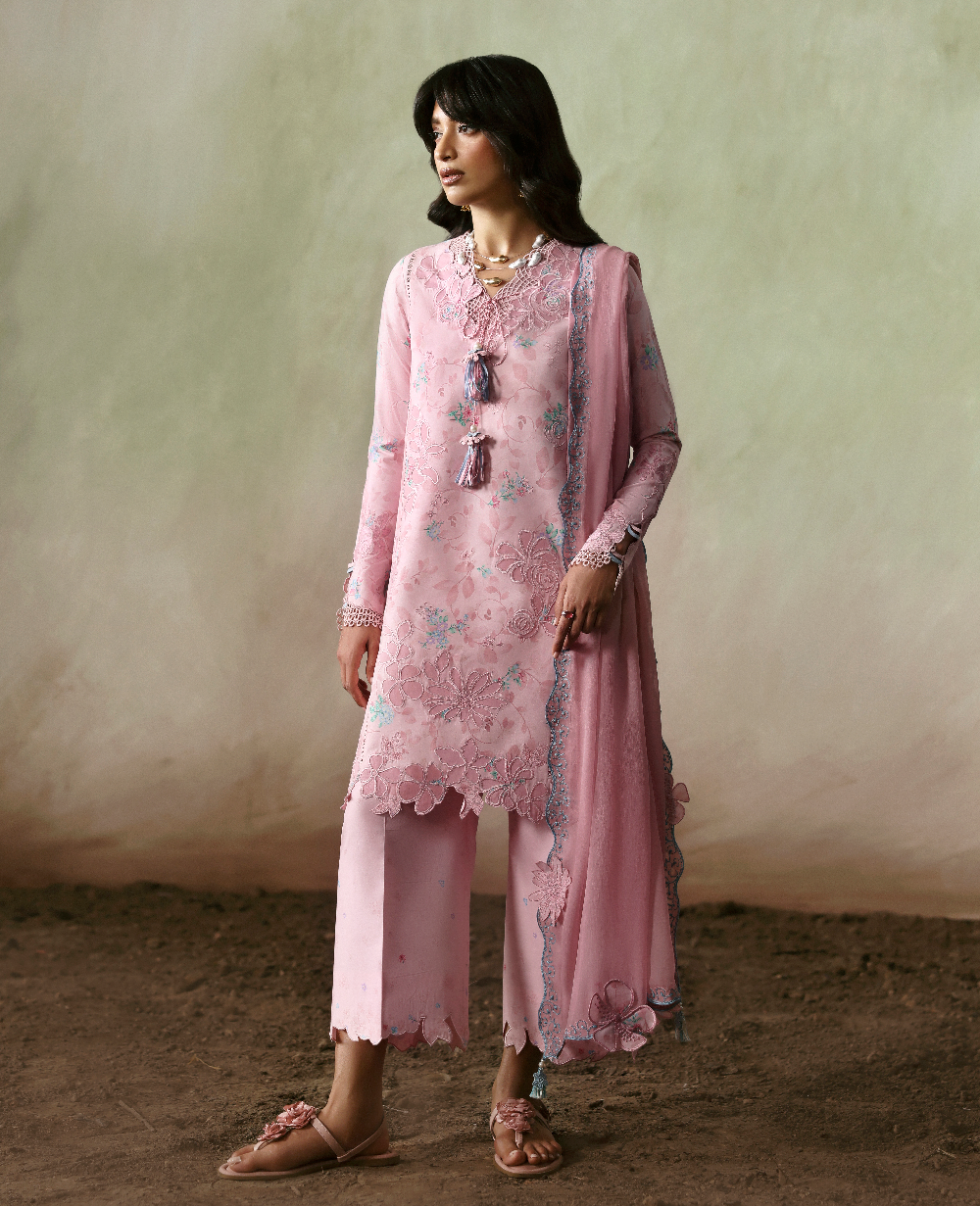 Republic Womenswear | Basics Pret | Pink Marshmello