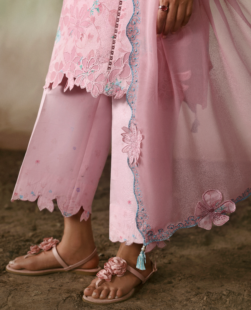 Republic Womenswear | Basics Pret | Pink Marshmello
