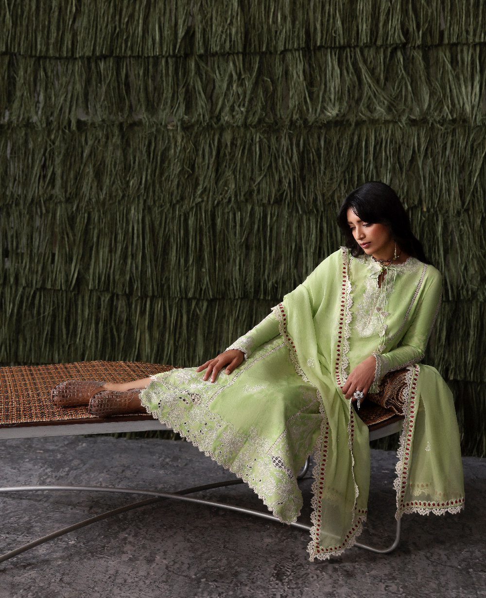 Republic Womenswear | Basics Pret | Orchard Charm
