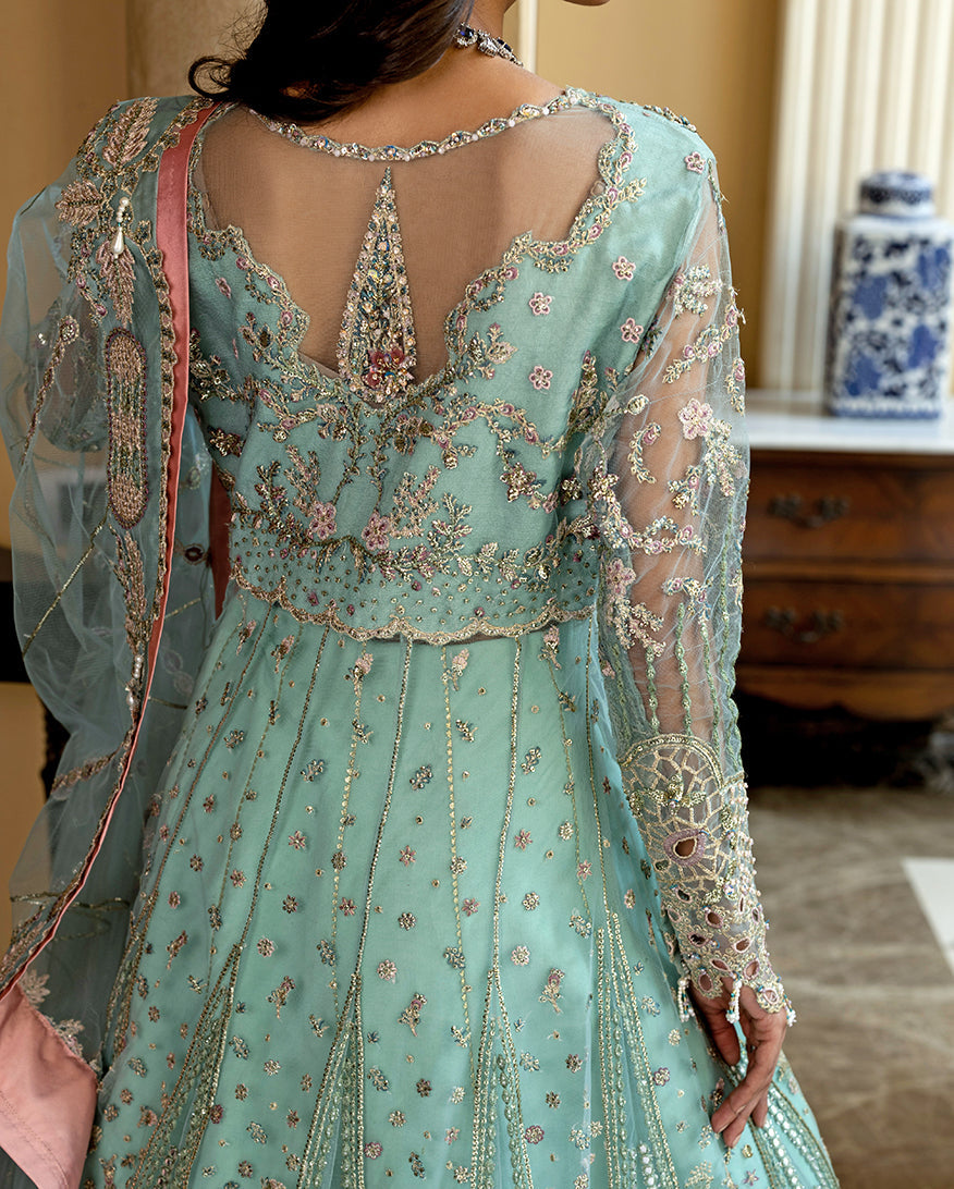 Mushq | Darlings Formals | Bindu