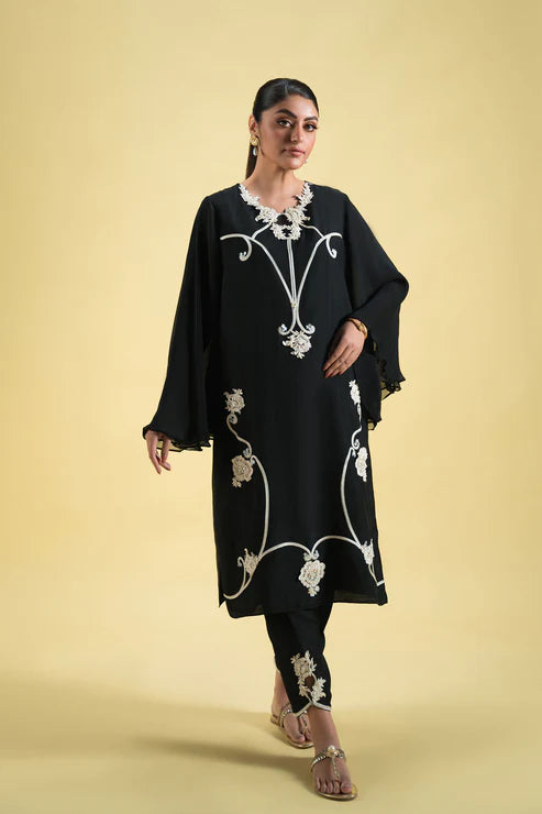 Ammara Khan | Sia 25 | D-11-B