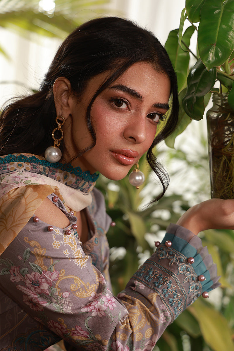 Gulaal | Delia Lawn 26 | Orra