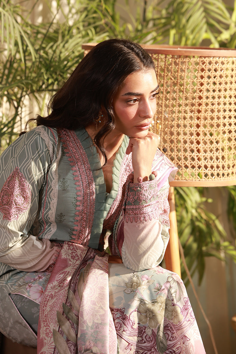 Gulaal | Delia Lawn | Elys