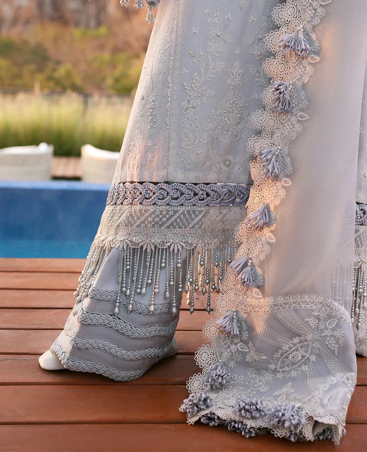 Republic Womenswear | Kalani Eid Luxury Lawn 25 | D3-B - Sitara