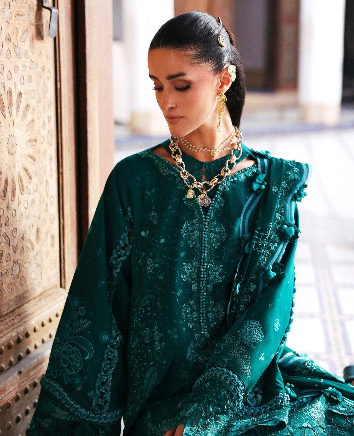 Republic Womenswear | Reine Luxury Lawn 26 | Luna
