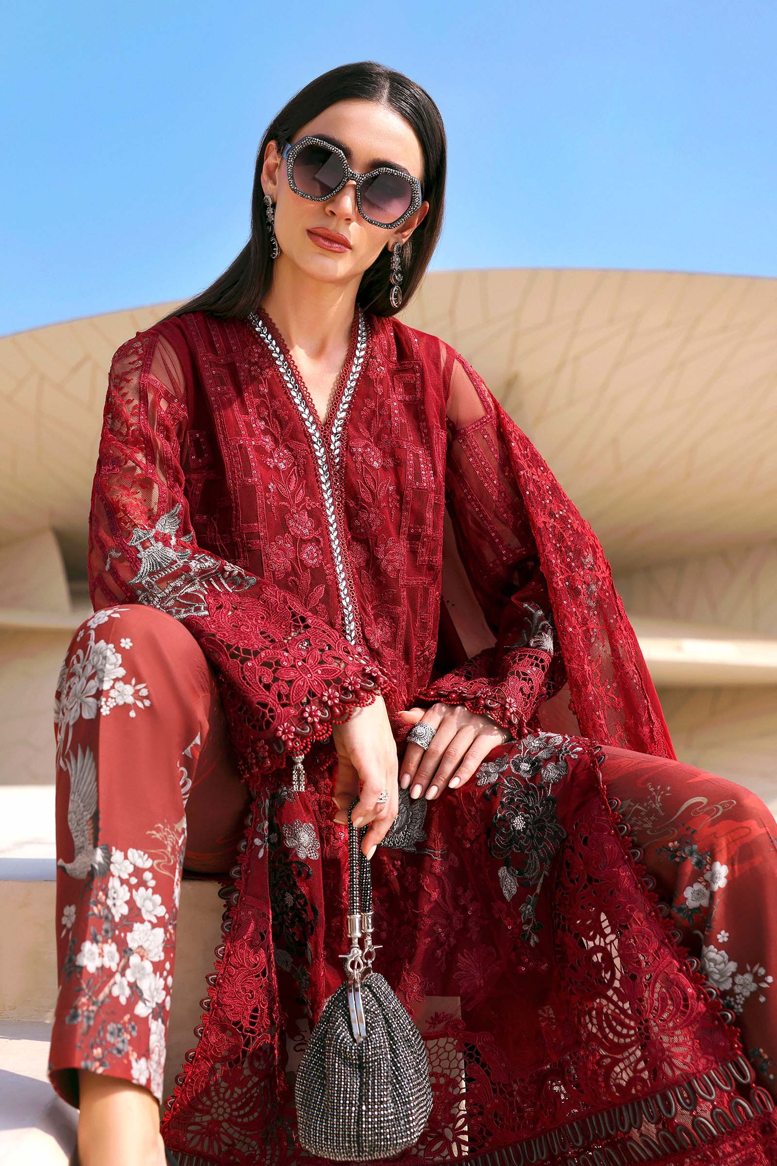 Maria B | Lawn 26 | D-2607-A