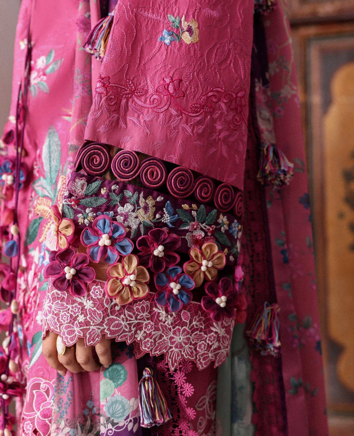Republic Womenswear | Reine Luxury Lawn 26 | Aria