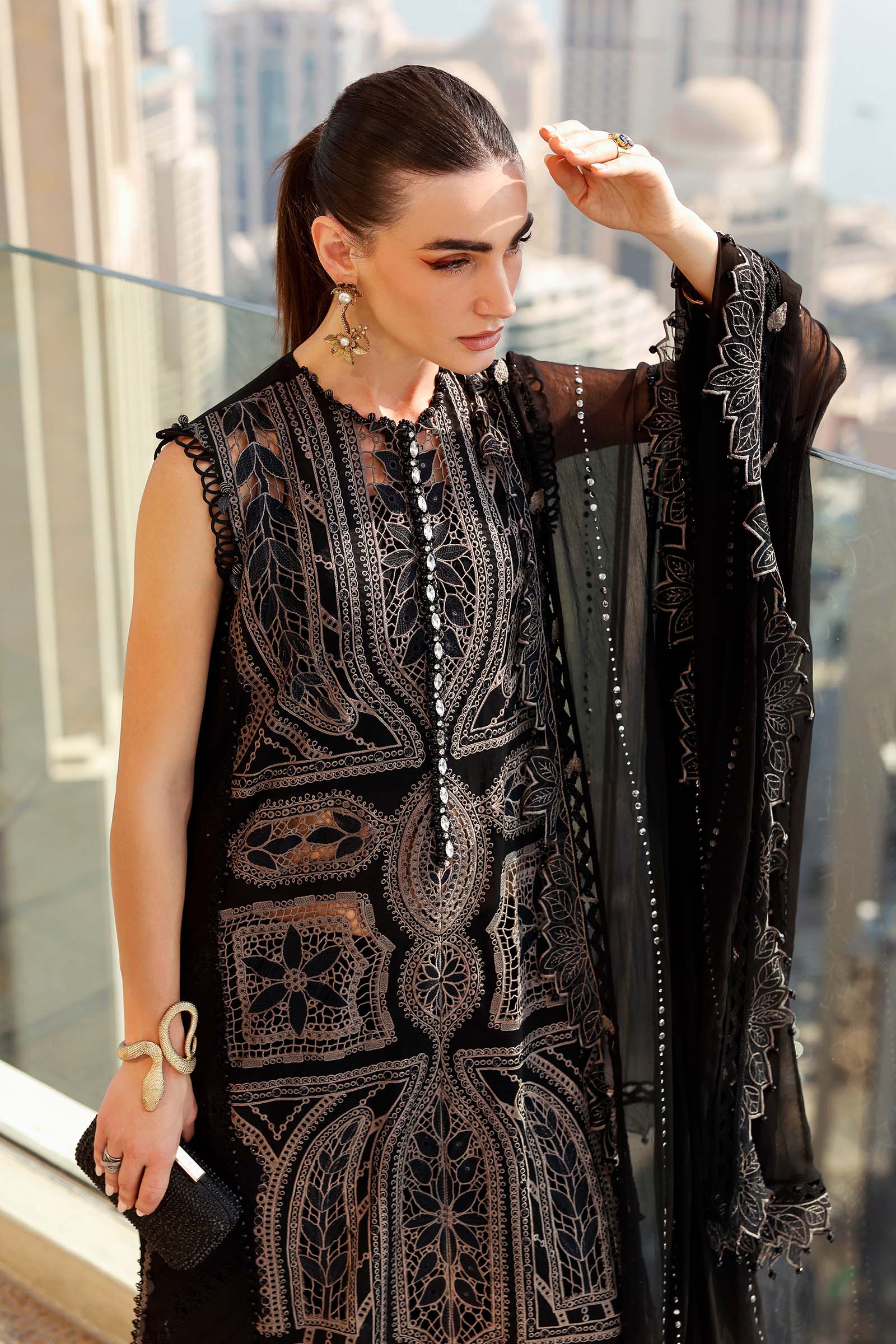 Maria B | Lawn 26 | D-2608-B