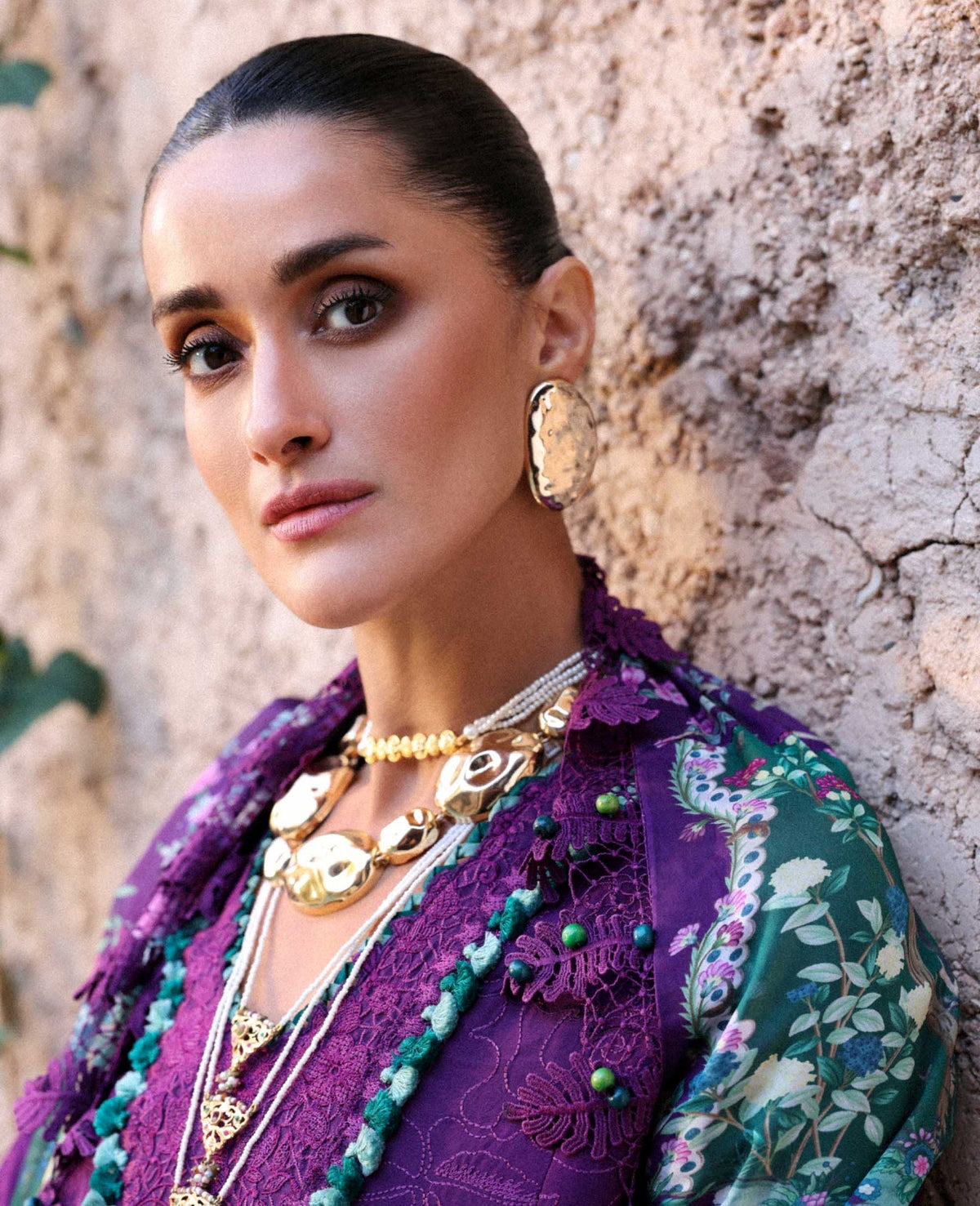 Republic Womenswear | Reine Luxury Lawn 26 | Nia