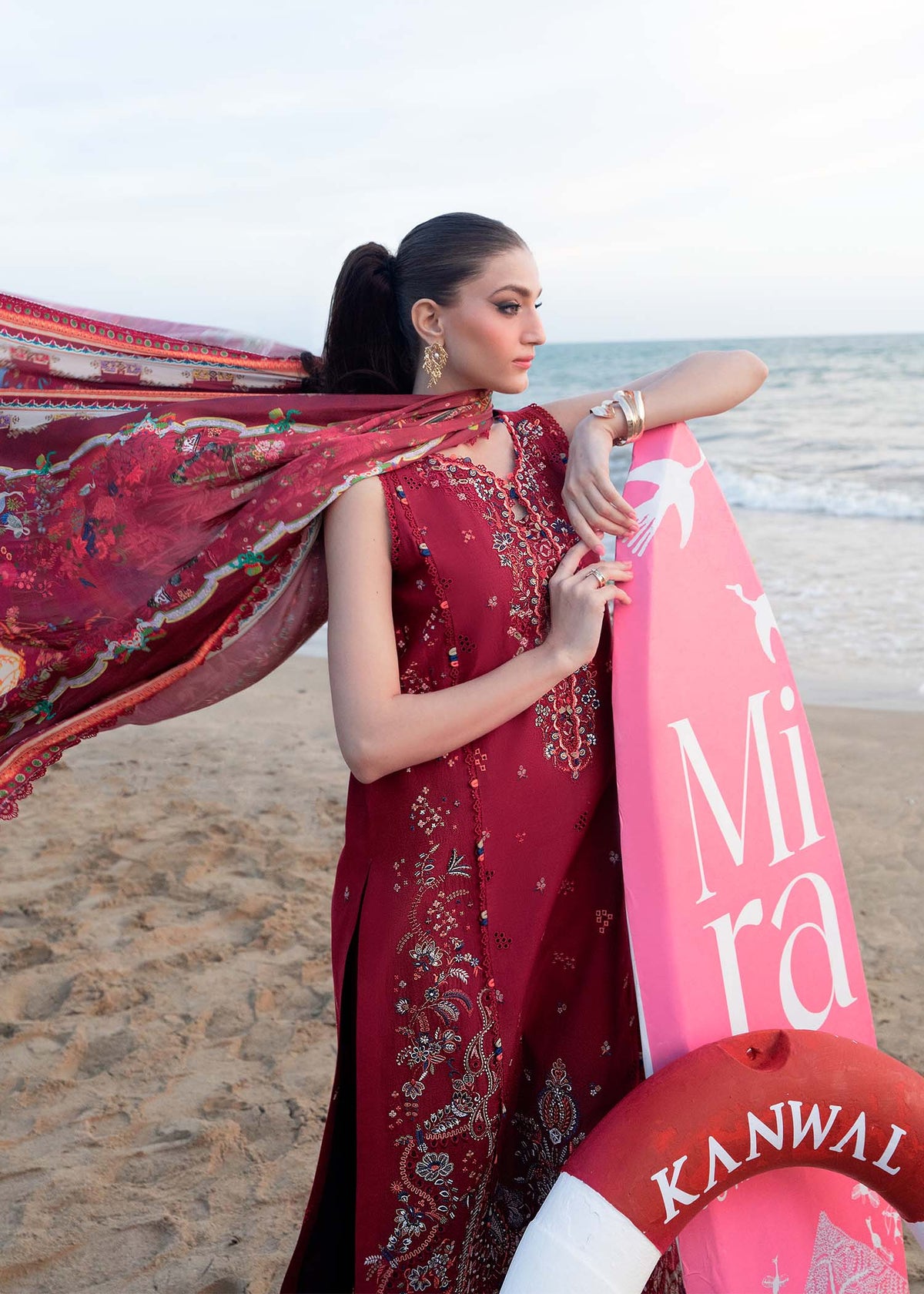 Kanwal Malik | Mira Summer Lawn 26 | Ayana