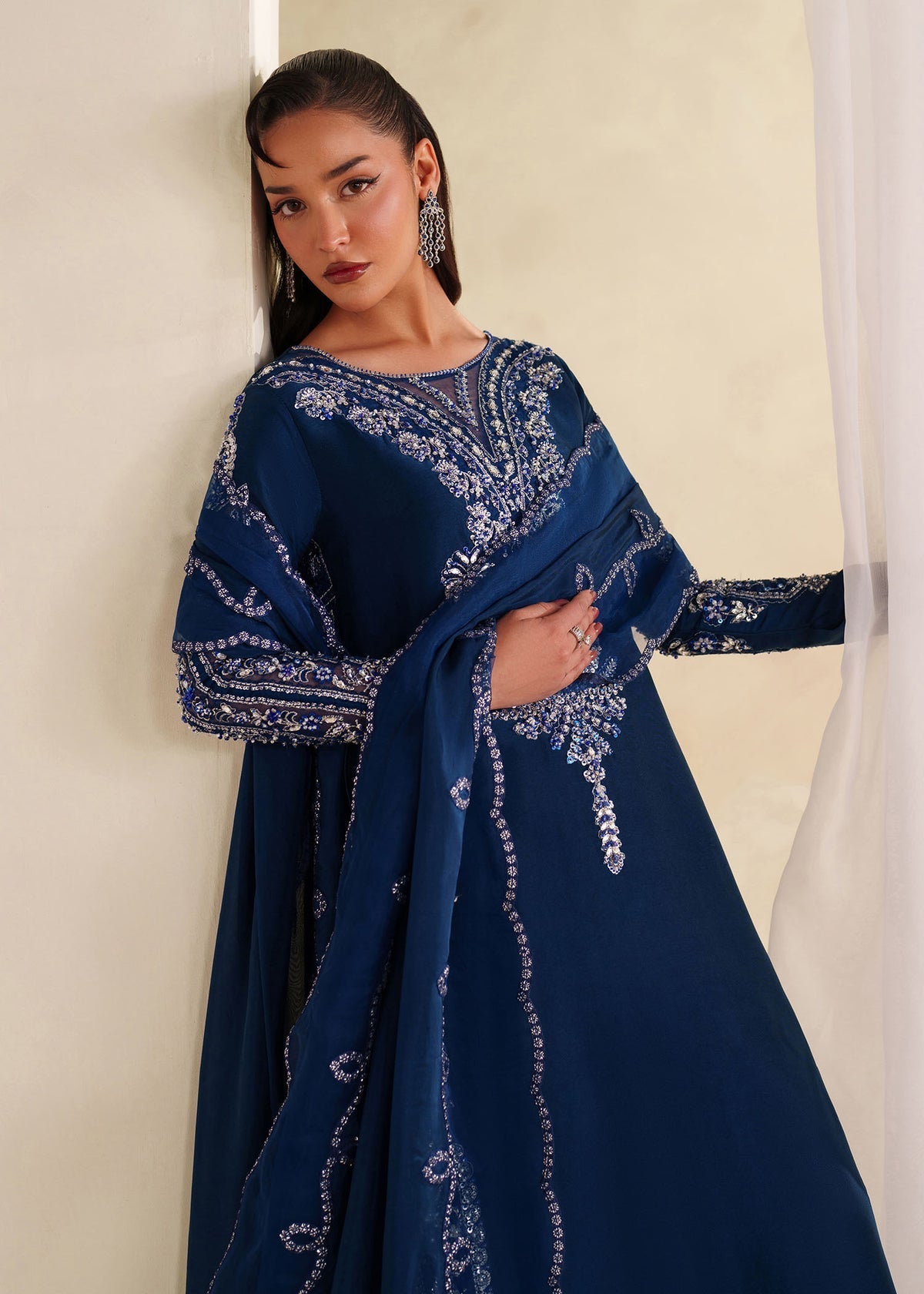 Dastoor | Maahi Luxury Pret | Chloe