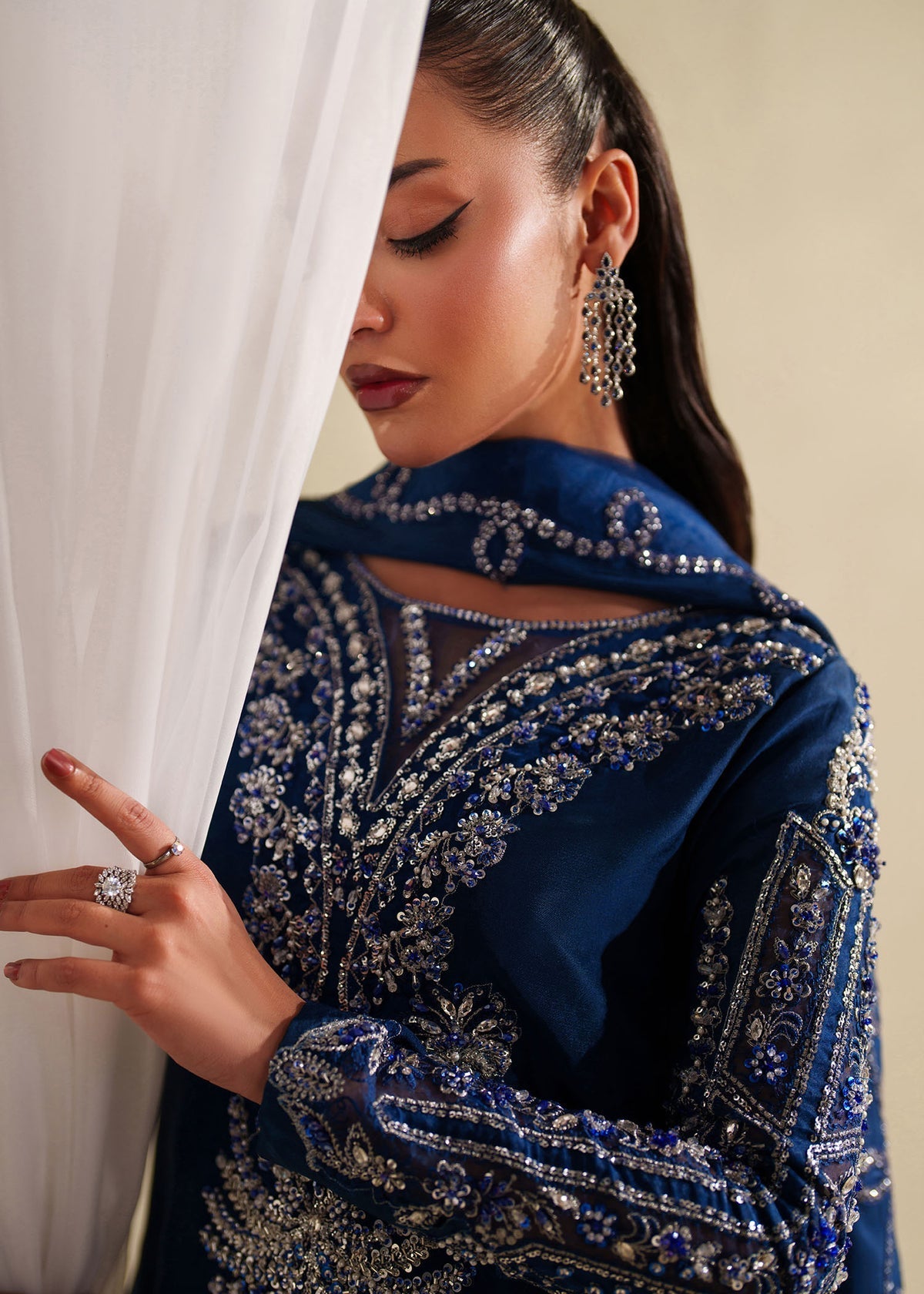 Dastoor | Maahi Luxury Pret | Chloe