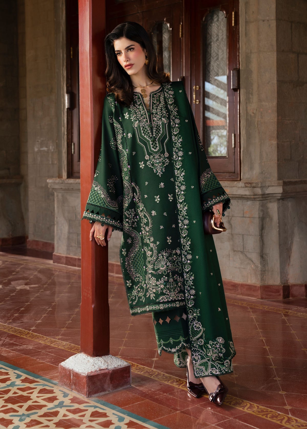 Kanwal Malik | Gulana Winter 25 | Mina